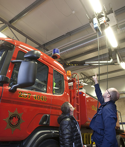 Multidetektorer från Securifire vakar över brandbilarna i Nynäshamn.